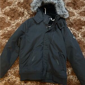 Used Woman’s Hollister Bomber Jacket  Coat Black Size XL